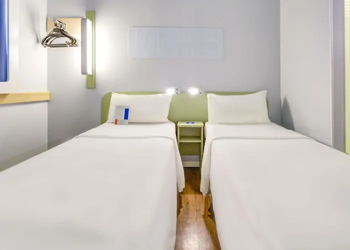 Ibis Budget Rio De Janeiro Nova America
